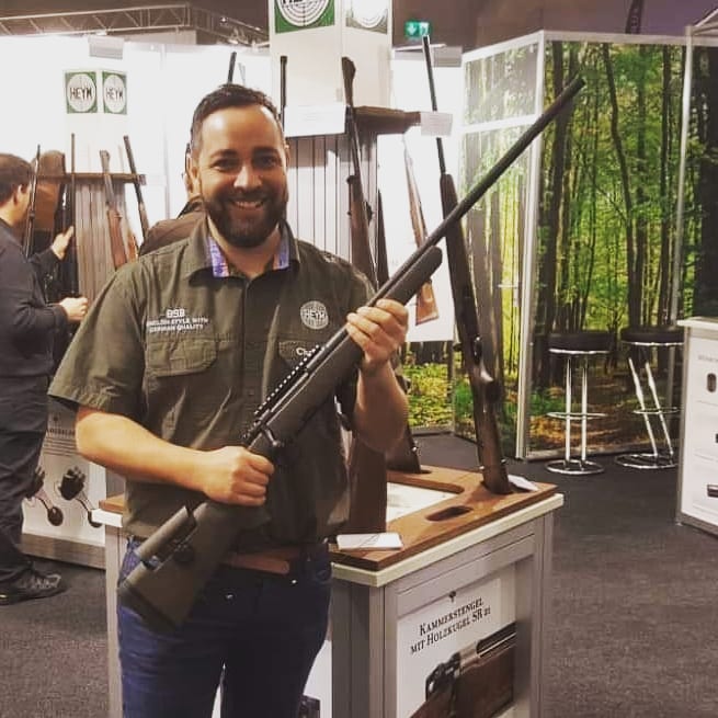 Heym adopts the carbon PSE E-LITE stock